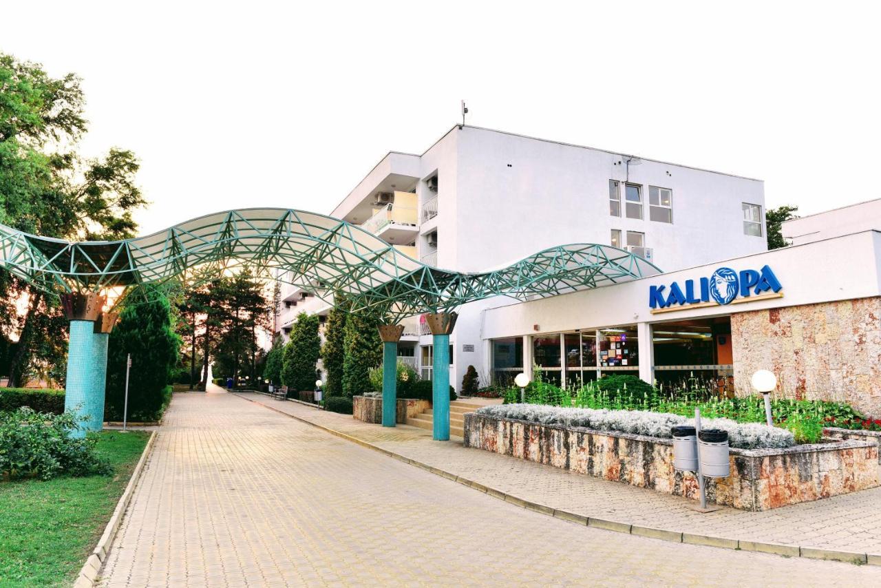 卡丽帕酒店 阿尔贝纳 外观 照片